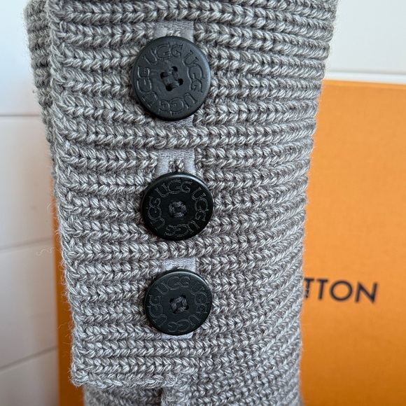 Ugg Classic Cardy tall - Picture 3 of 17